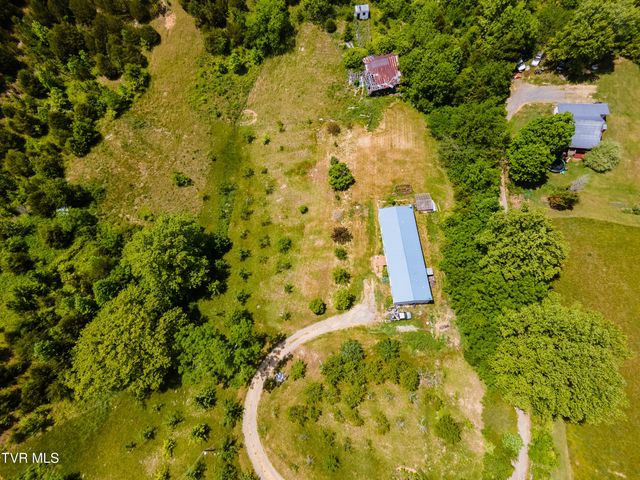 3710 Goshen Valley Road, Rogersville, TN 37857