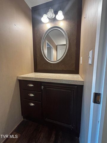 3710 Goshen Valley Road, Rogersville, TN 37857