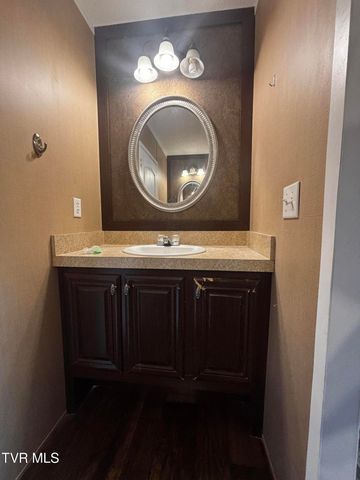 3710 Goshen Valley Road, Rogersville, TN 37857