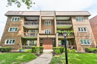 9619 Kedvale Avenue 301, Oak Lawn, IL 60453