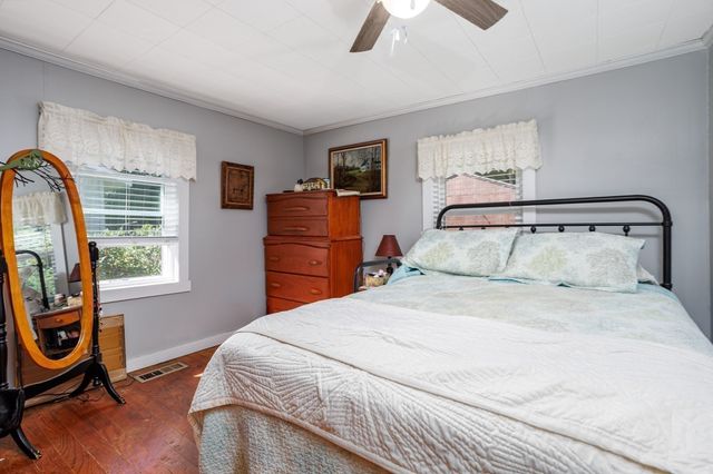 419 Harvard Ave, Athol, MA 01331