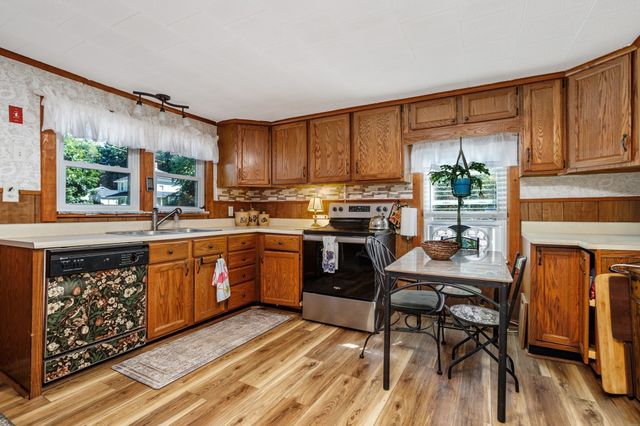 419 Harvard Ave, Athol, MA 01331