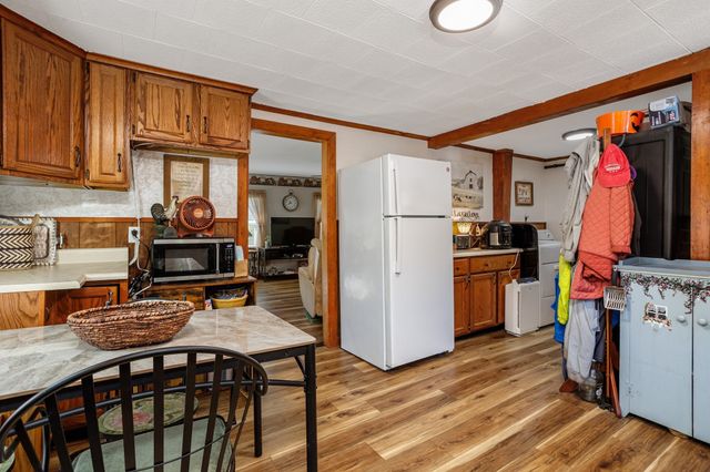 419 Harvard Ave, Athol, MA 01331