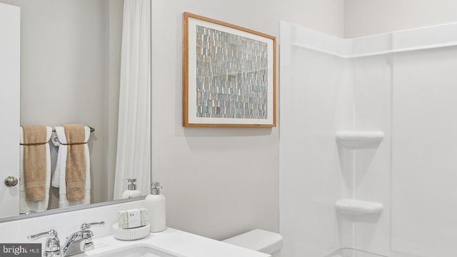 44 FOREST PARK DR, Waretown, NJ 08758