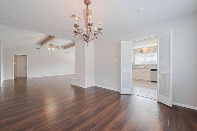 17114 Quail Glen Drive, Houston, TX 77489