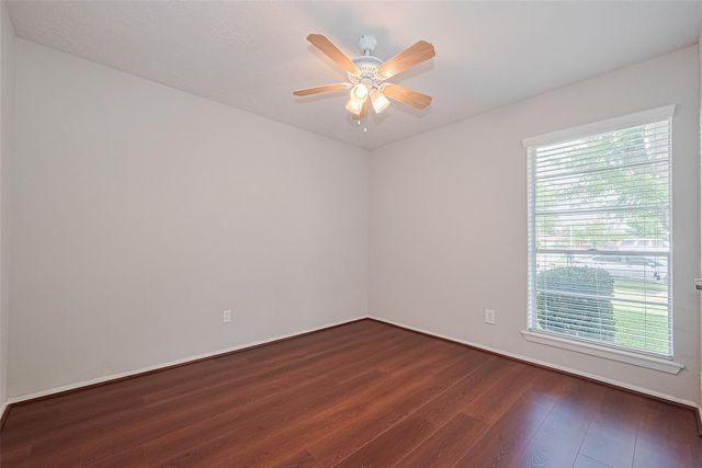 17114 Quail Glen Drive, Houston, TX 77489
