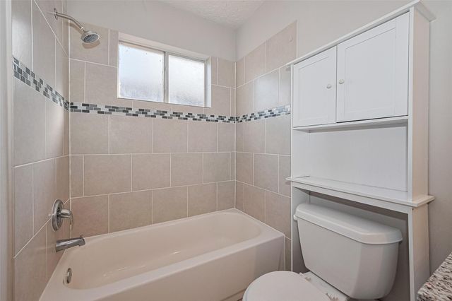 17114 Quail Glen Drive, Houston, TX 77489