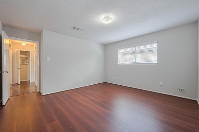 17114 Quail Glen Drive, Houston, TX 77489