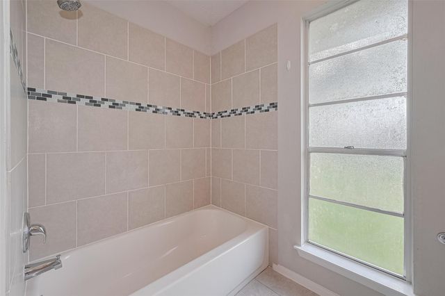 17114 Quail Glen Drive, Houston, TX 77489