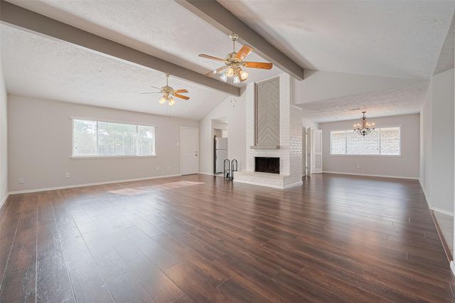 17114 Quail Glen Drive, Houston, TX 77489