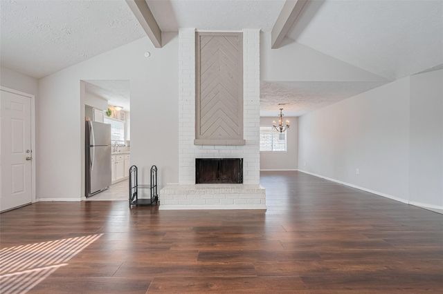 17114 Quail Glen Drive, Houston, TX 77489