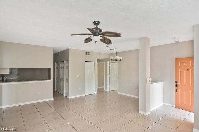 6400 Aragon WAY 108, Fort Myers, FL 33966