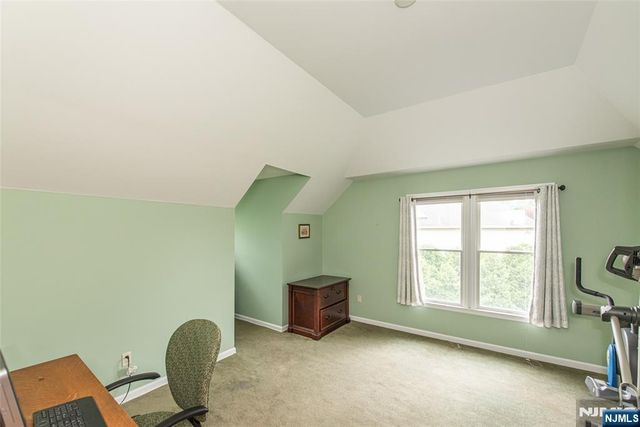 37 Thomas, Wayne, NJ 07470