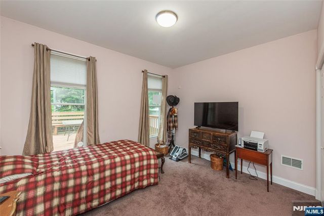37 Thomas, Wayne, NJ 07470