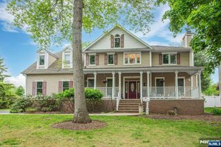 37 Thomas, Wayne, NJ 07470