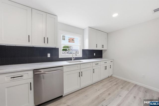 551 Schuyler Avenue, North Arlington, NJ 07031