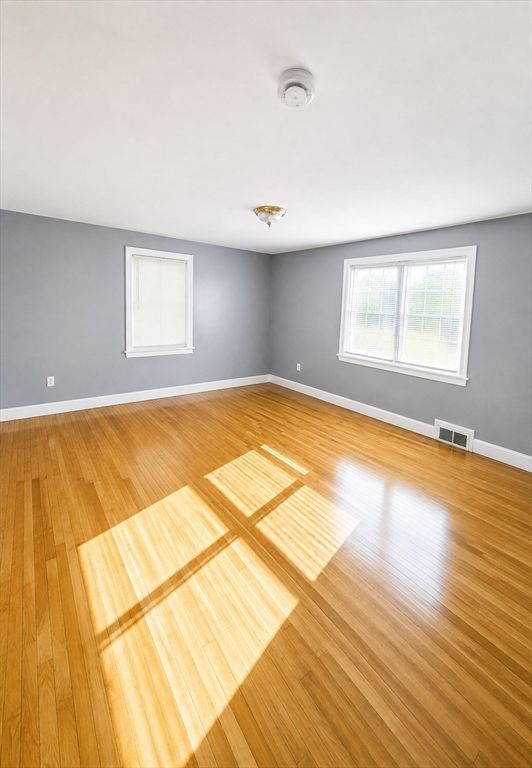 70 Clifford 2, Boston, MA 02316