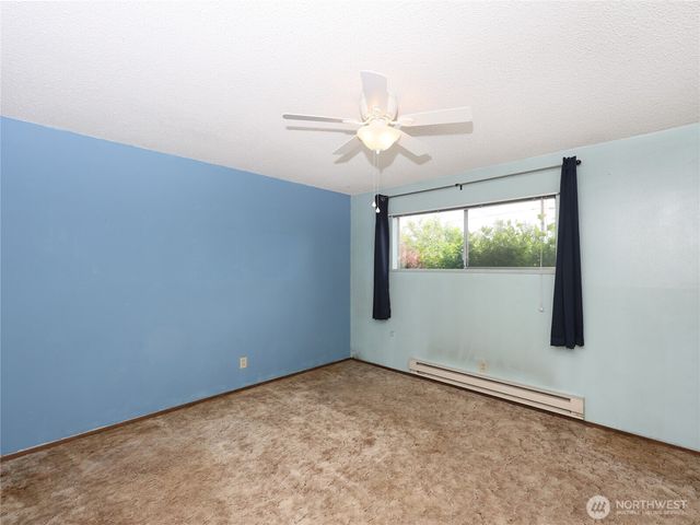 9314 44th Drive NE, Marysville, WA 98270