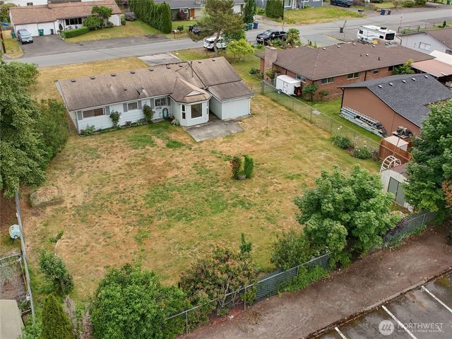 9314 44th Drive NE, Marysville, WA 98270