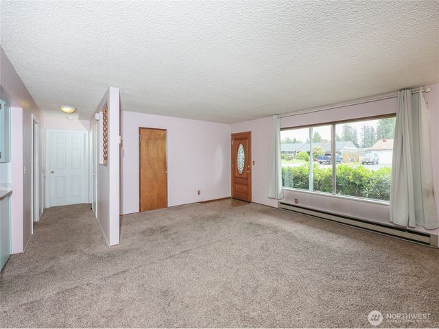 9314 44th Drive NE, Marysville, WA 98270