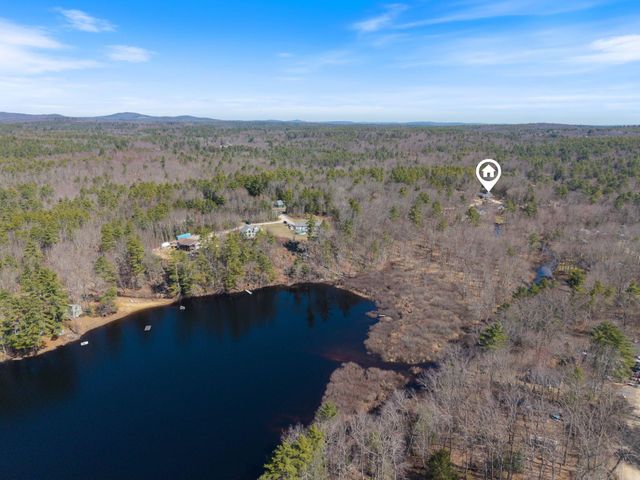 322 Long Shores Drive, Barrington, NH 03825