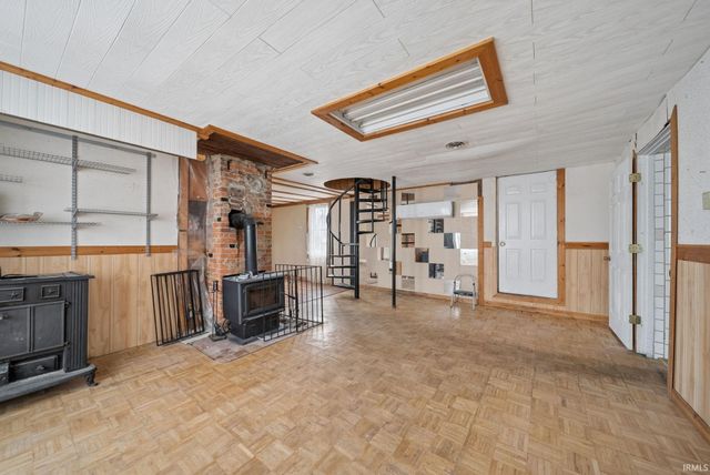 653 N Gentry Street, Frankfort, IN 46041