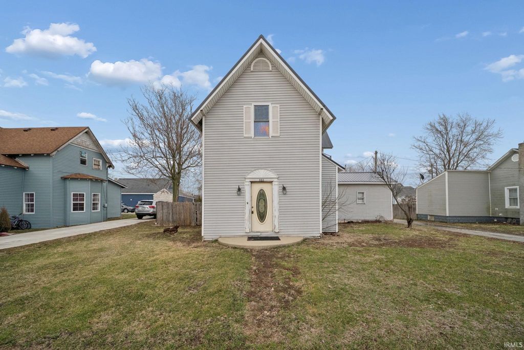 653 N Gentry Street, Frankfort, IN 46041