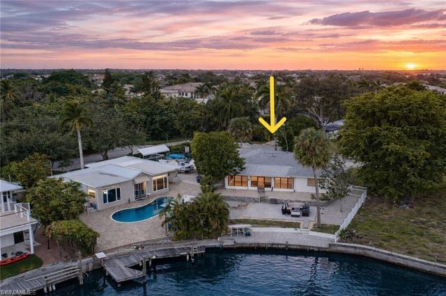 3461 Lakeview DR, Naples, FL 34112