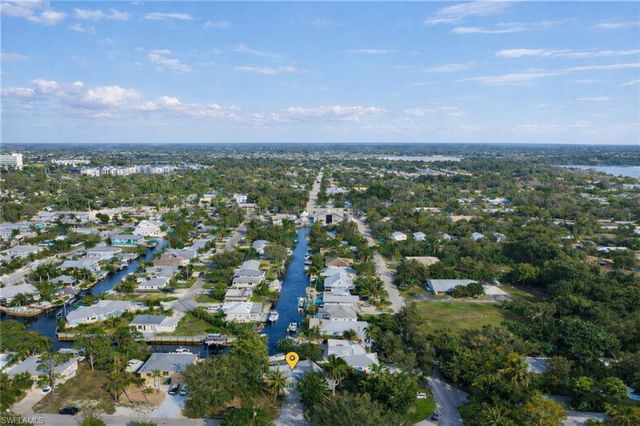 3461 Lakeview DR, Naples, FL 34112