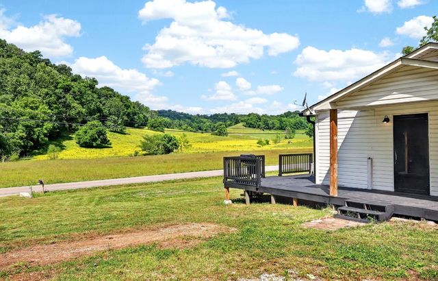 4748 Eatons Creek Rd NW, Nashville, TN 37218