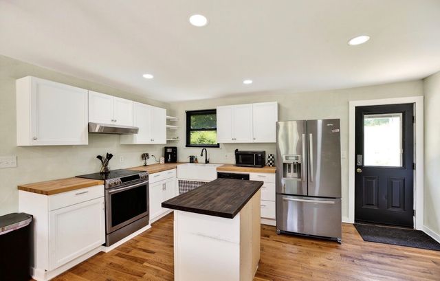4748 Eatons Creek Rd NW, Nashville, TN 37218