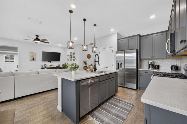 2340 SIRENA LANE, Mount Dora, FL 32757