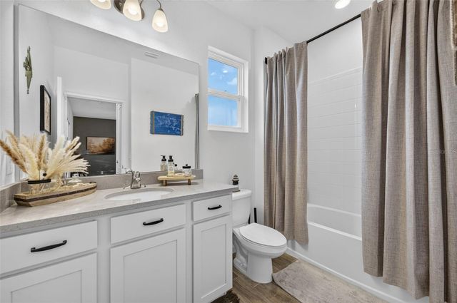 2340 SIRENA LANE, Mount Dora, FL 32757