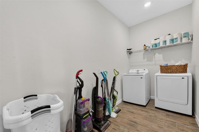 2340 SIRENA LANE, Mount Dora, FL 32757