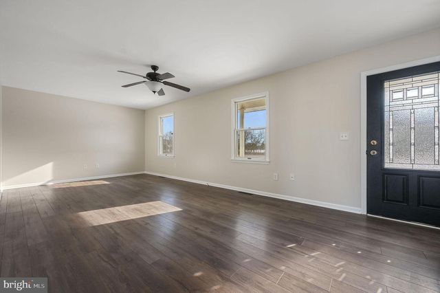 2663 HALLTOWN RD, Hartly, DE 19953