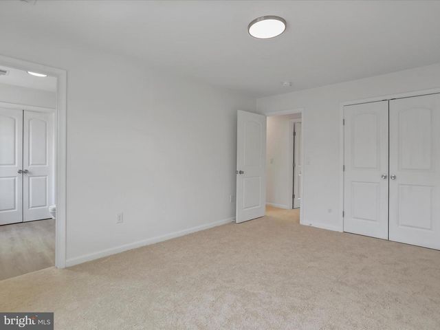 657 ASH ST, Strasburg, VA 22657