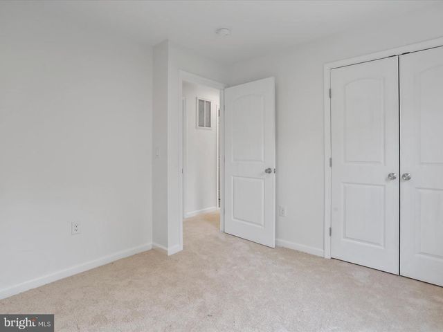 657 ASH ST, Strasburg, VA 22657