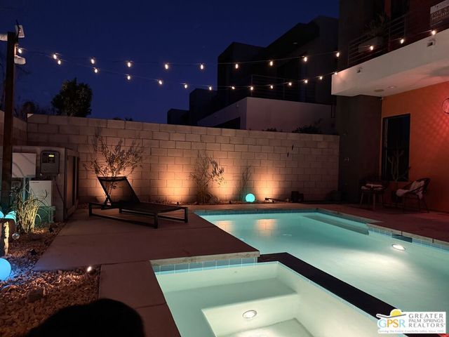 482 Paragon Loop, Palm Springs, CA 92262