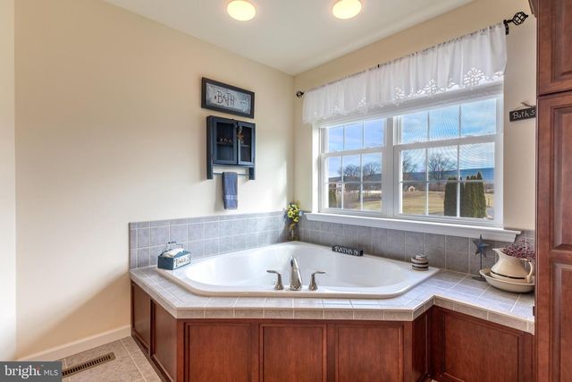 74 JOSIE DR, Bellefonte, PA 16823