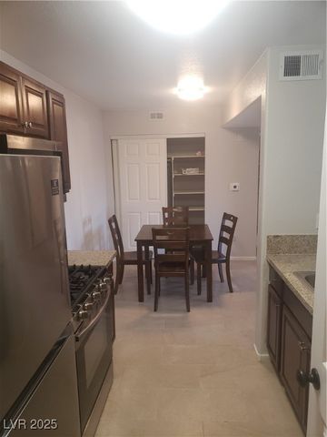 7885 West Flamingo Road 1016, Las Vegas, NV 89147