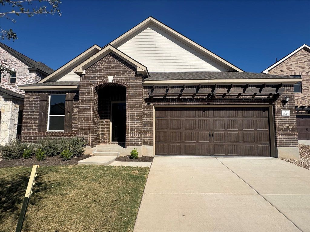 1624 River Plateau DR, Leander, TX 78641