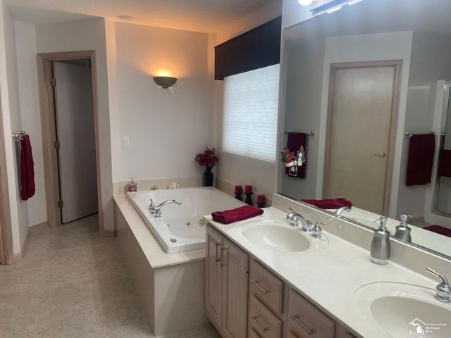 7316 Hidden Valley Drive, Bedford Twp, MI 48144