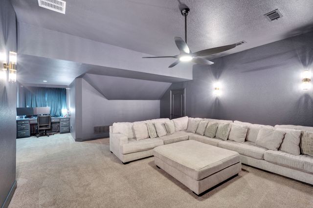 3650 Baylor Boulevard, Midlothian, TX 76065