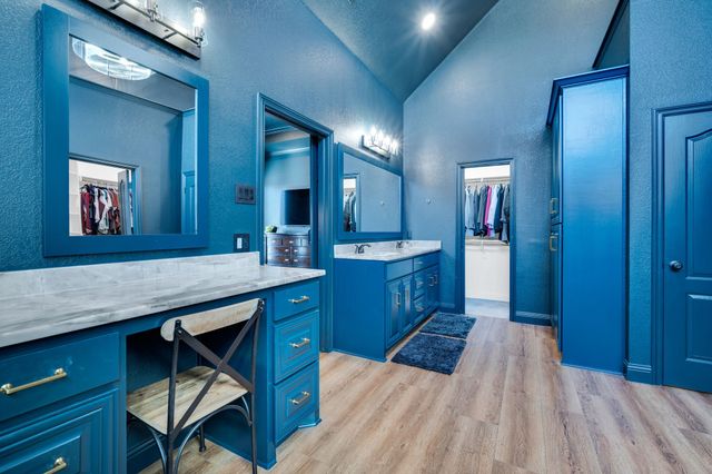 3650 Baylor Boulevard, Midlothian, TX 76065