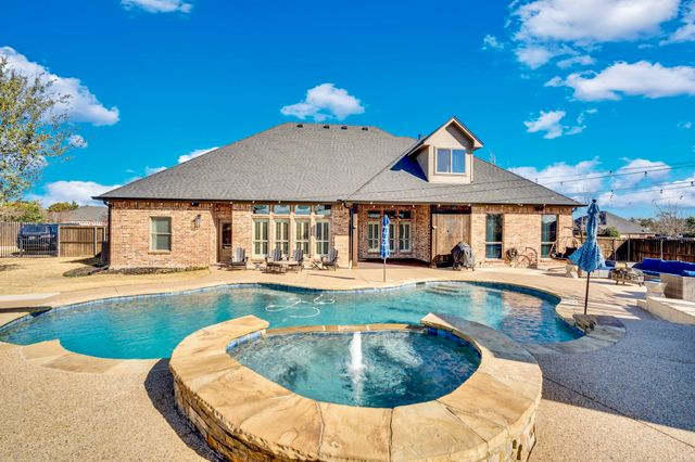 3650 Baylor Boulevard, Midlothian, TX 76065