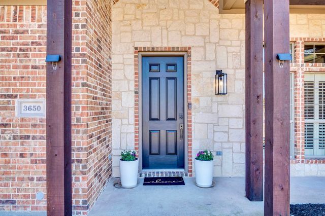 3650 Baylor Boulevard, Midlothian, TX 76065