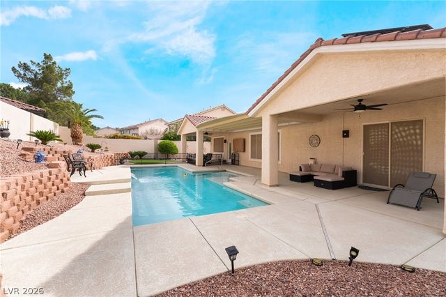 3991 Camelot Cove Street, Las Vegas, NV 89147
