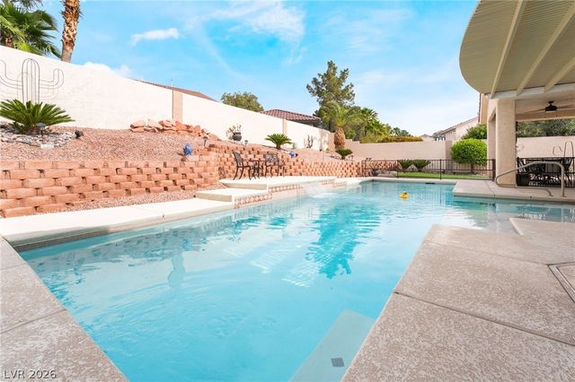 3991 Camelot Cove Street, Las Vegas, NV 89147