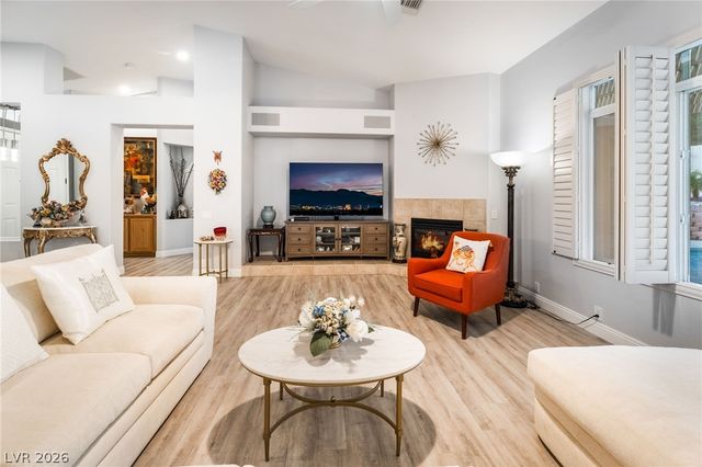 3991 Camelot Cove Street, Las Vegas, NV 89147
