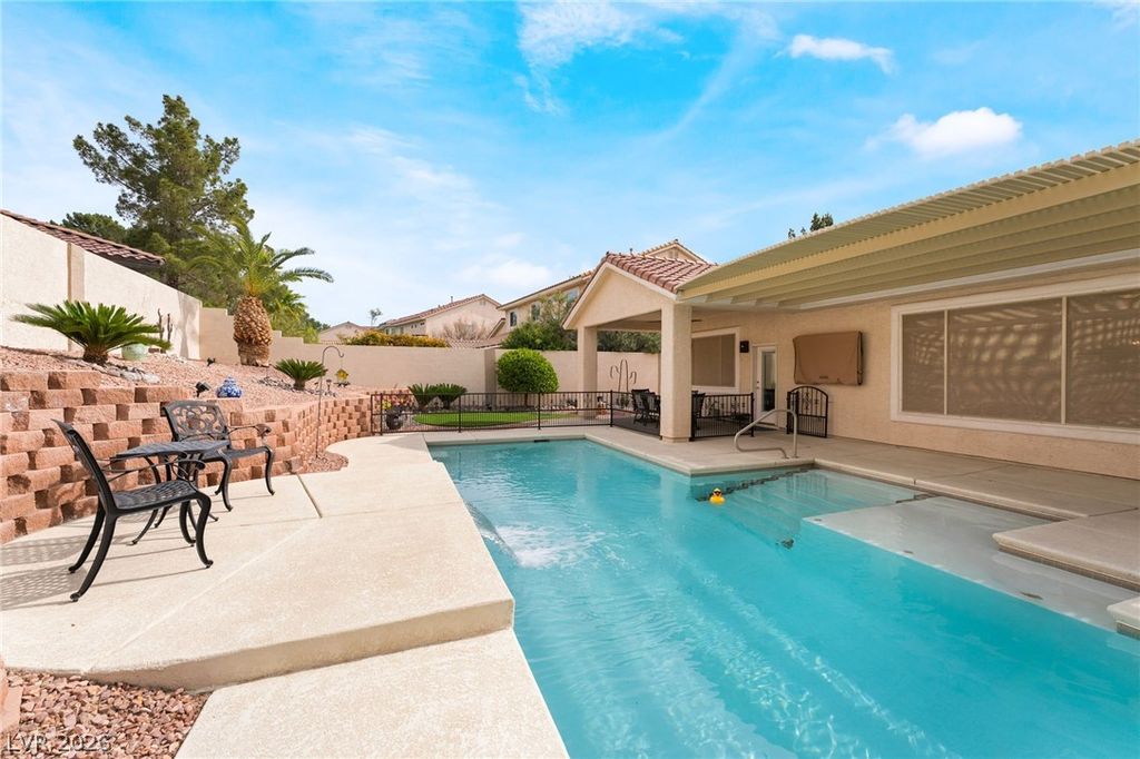 3991 Camelot Cove Street, Las Vegas, NV 89147